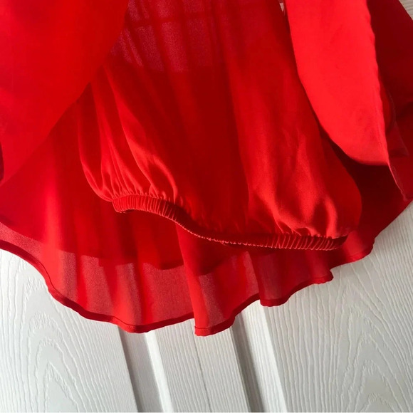 Show Me Your Mumu Love Spell Top Bonfire Red Off Shoulder Women’s Size Medium - Picture 4 of 4